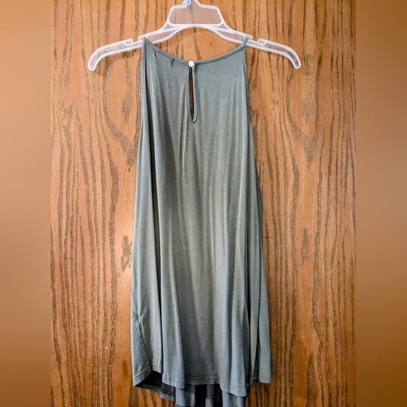 *3/$15* High Neck Tank Top Blouse - Picture 2 of 3